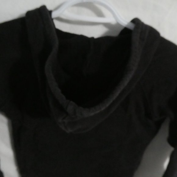 DIVIDED by H&M | size 4 | Black Hooded Sweatshirt | Kangaroo Pockets | GUC - Picture 13 of 15